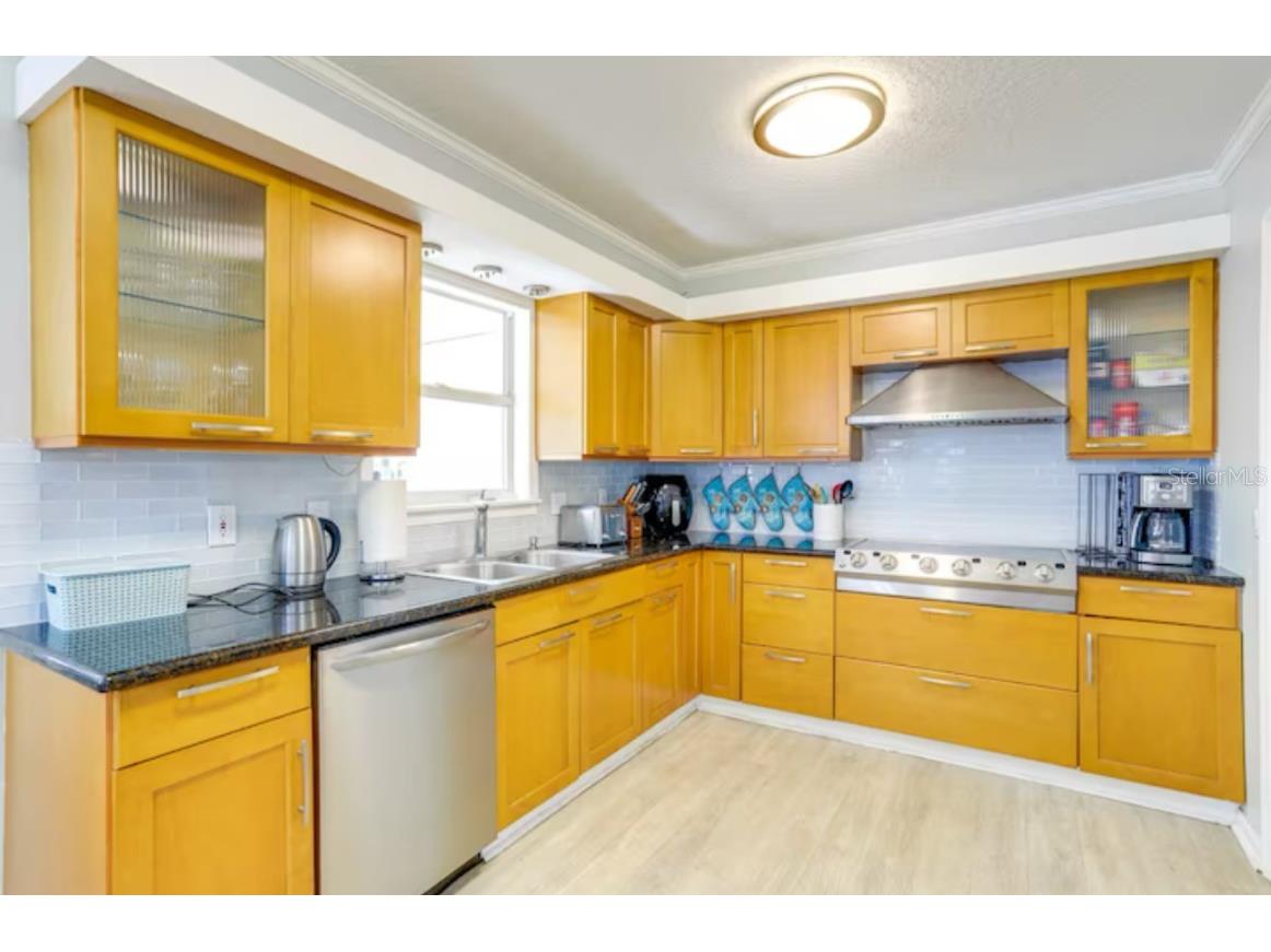 11204 126th Avenue Largo FL 33778 TB8445342 image7