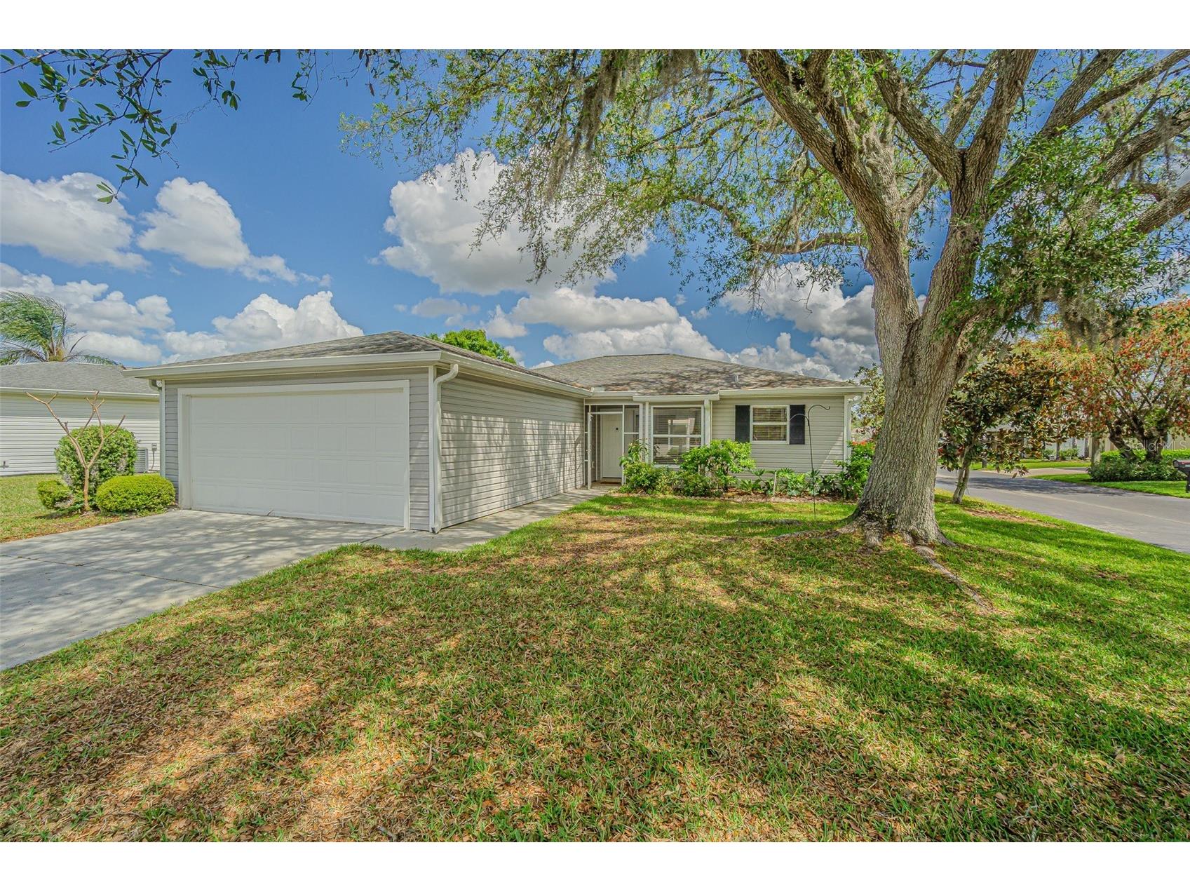 11204 Corey Pavin Lane San Antonio FL 33576 TB8492493 image1