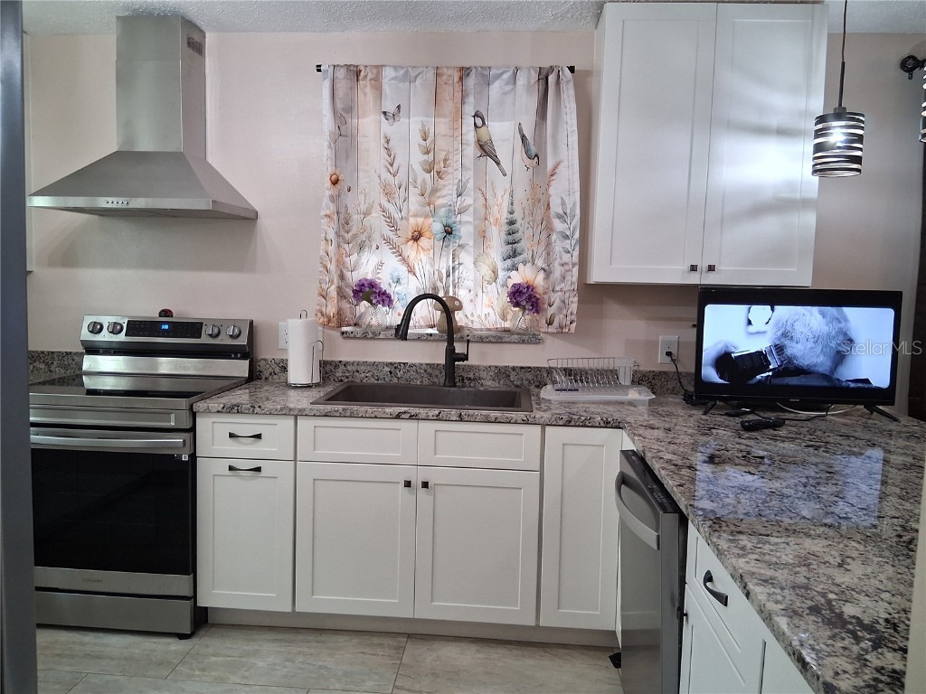 11204 Elmfield Drive Tampa FL 33625 W7879728 image8