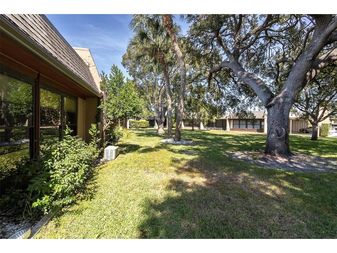 11204 Pembridge Court #4 Port Richey FL 34668 W7879974 image27