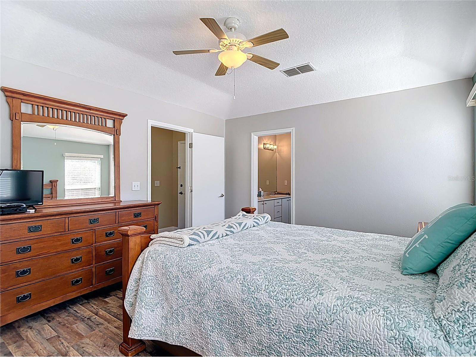11205 Corey Pavin Lane San Antonio FL 33576 TB8428138 image40