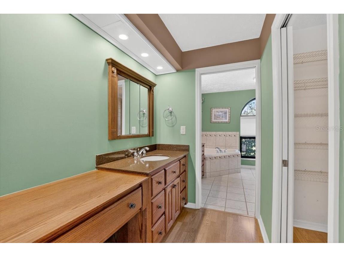 11205 Kerry Hills Court Riverview FL 33569 TB8451928 image20