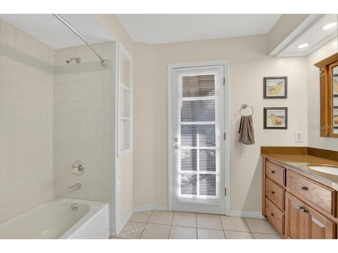 11205 Kerry Hills Court Riverview FL 33569 TB8451928 image37