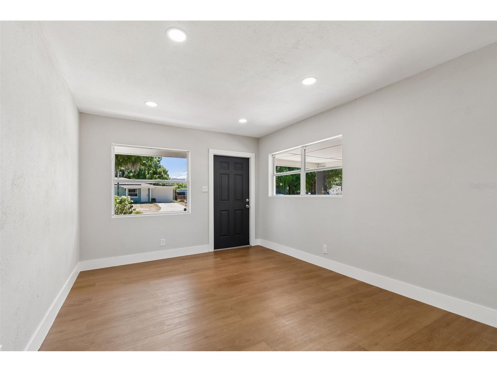 11206 N Arden Avenue Tampa FL 33612 TB8503477 image10