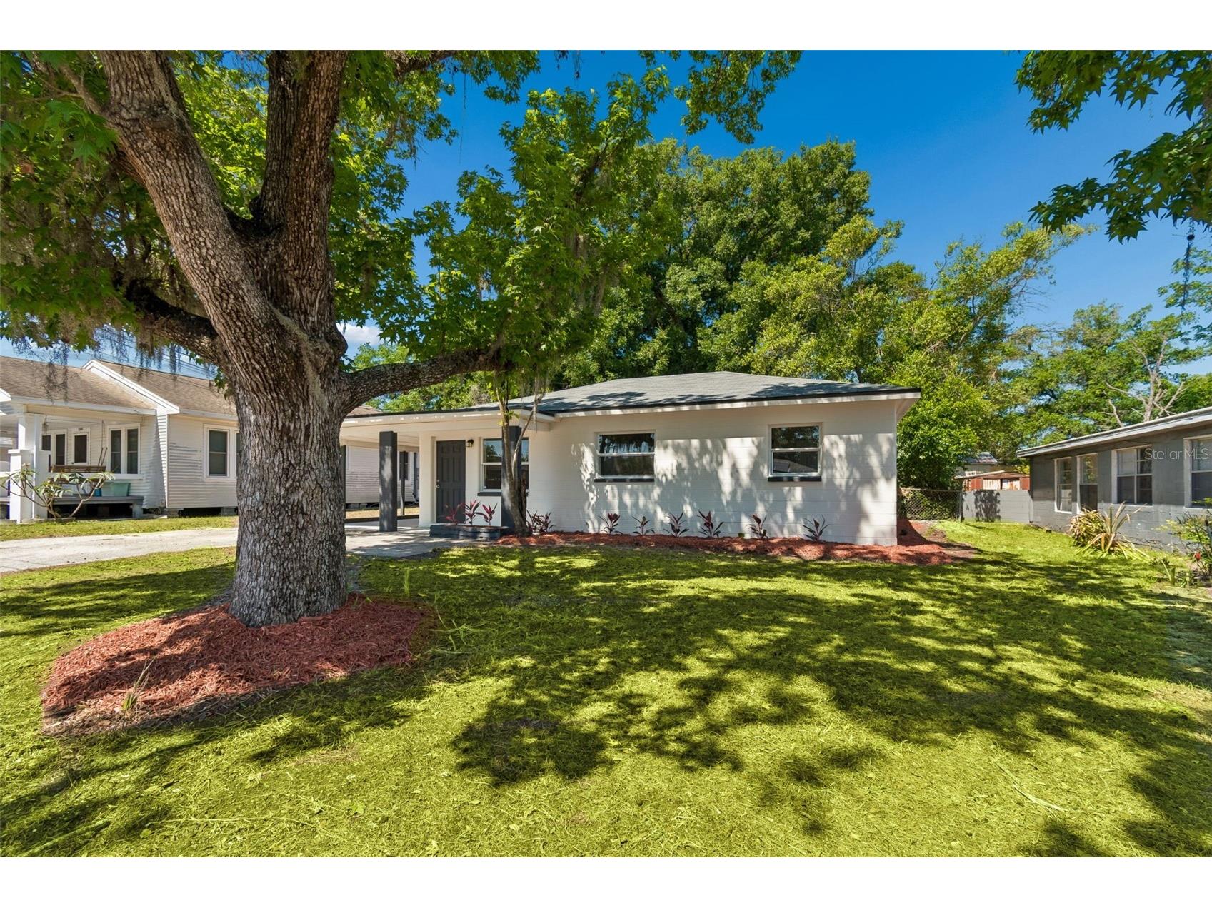 11206 N Arden Avenue Tampa FL 33612 TB8503477 image2