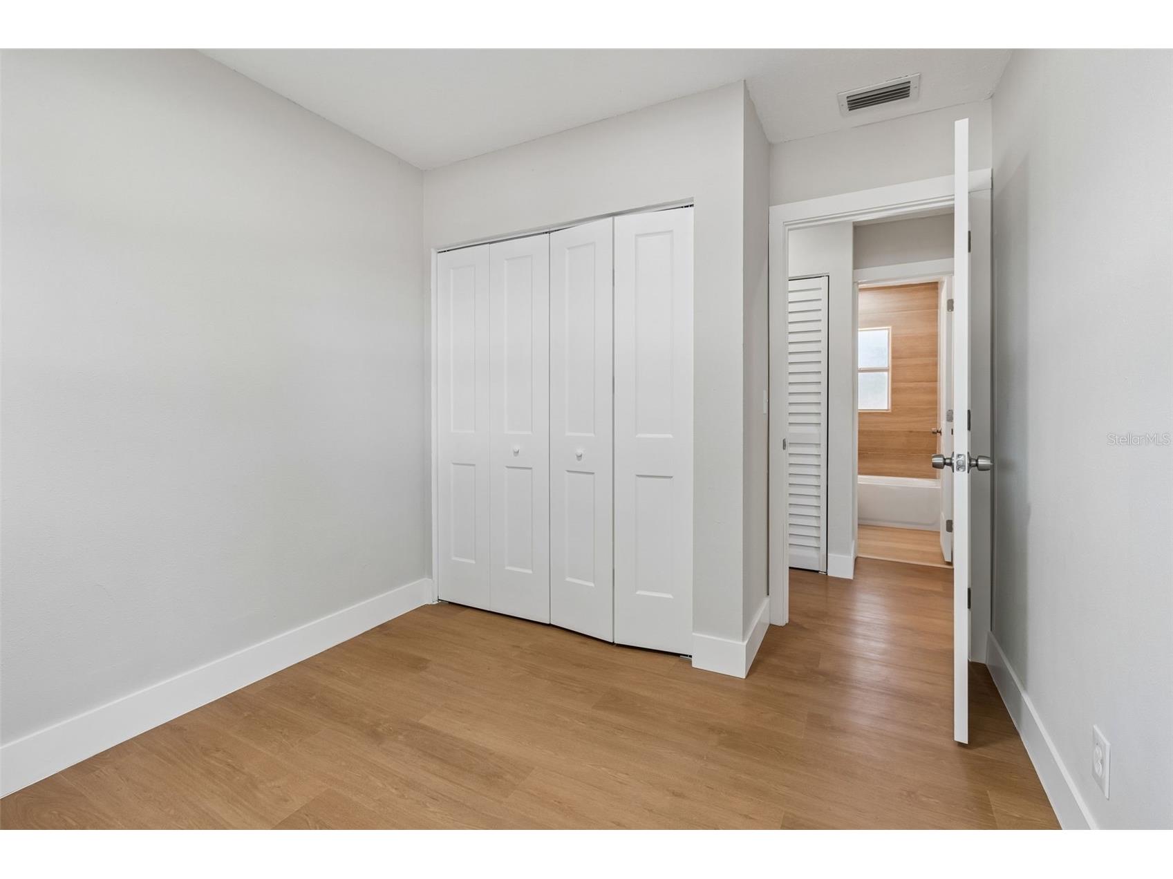 11206 N Arden Avenue Tampa FL 33612 TB8503477 image24