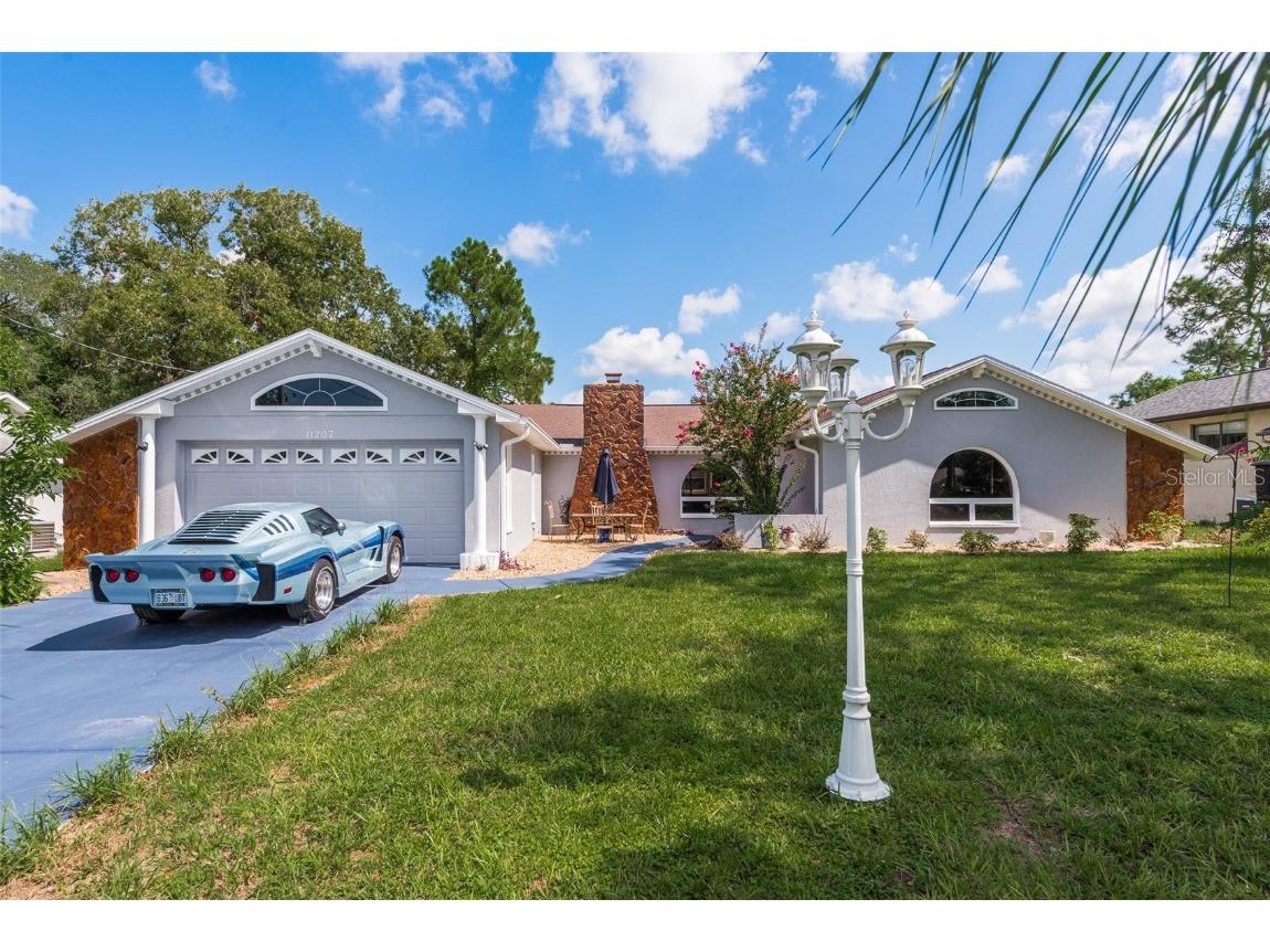 11207 Addison Street Spring Hill FL 34609 T3548692 image1