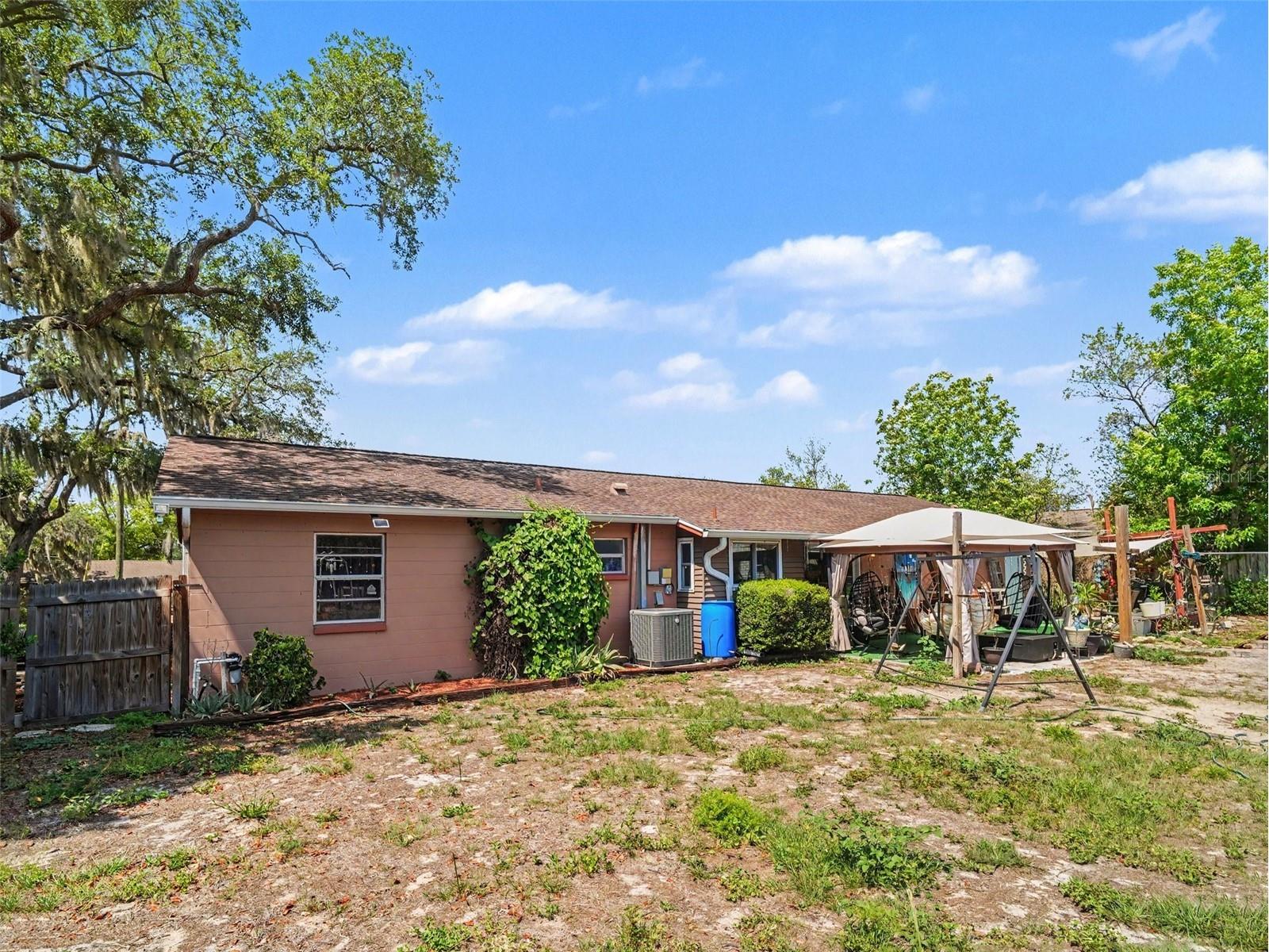 11207 Creekview Dr Riverview FL 33569 TB8505941 image28