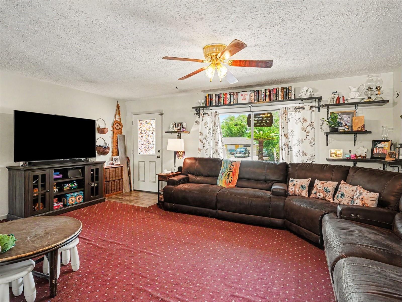 11207 Creekview Dr Riverview FL 33569 TB8505941 image6