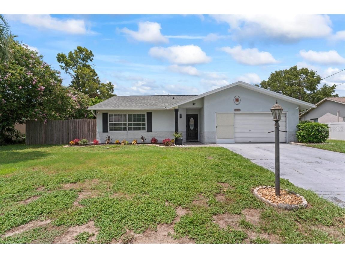 11207 Holbrook Street Spring Hill FL 34609 T3544829 image1