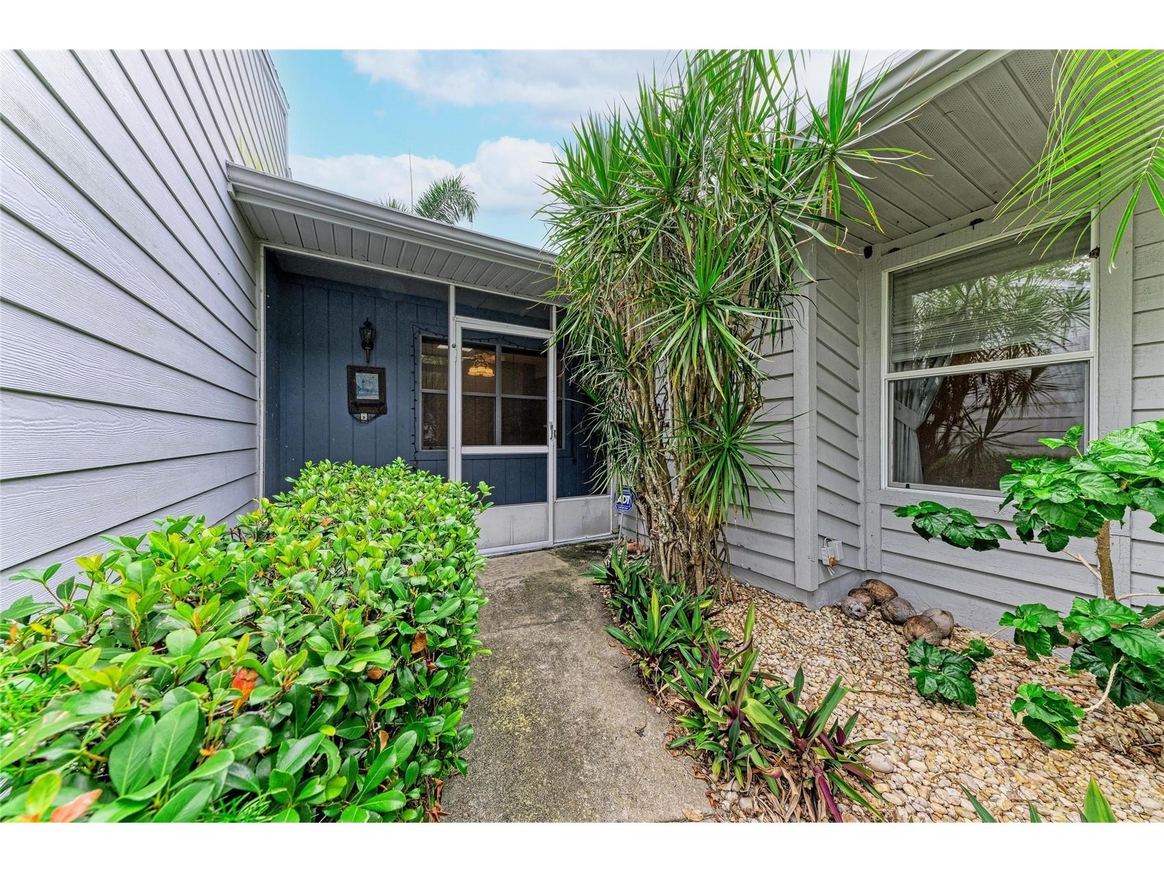 11207 Longwood Ct Bradenton FL 34209 A4696182 image5