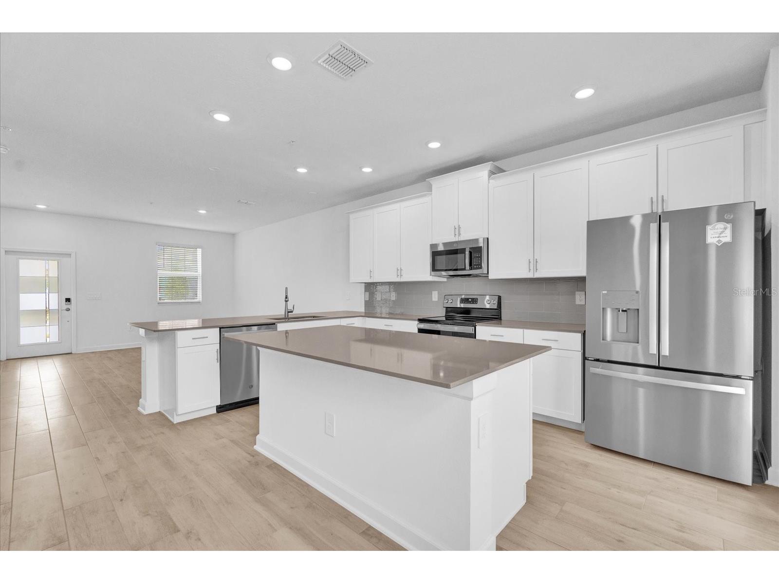 11209 Listening Drive Orlando FL 32832 O6385937 image9