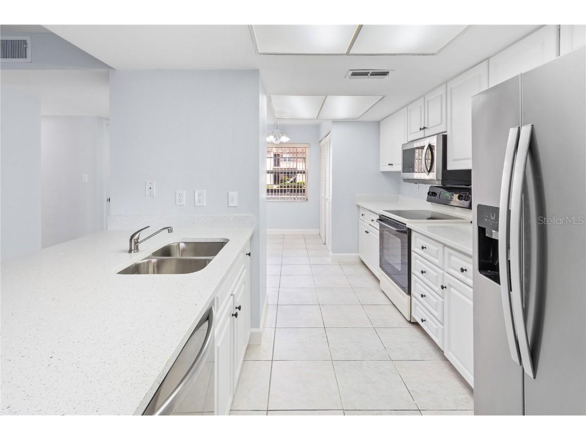 1121 Bowsprit Lane Holiday FL 34691 L4957250 image6