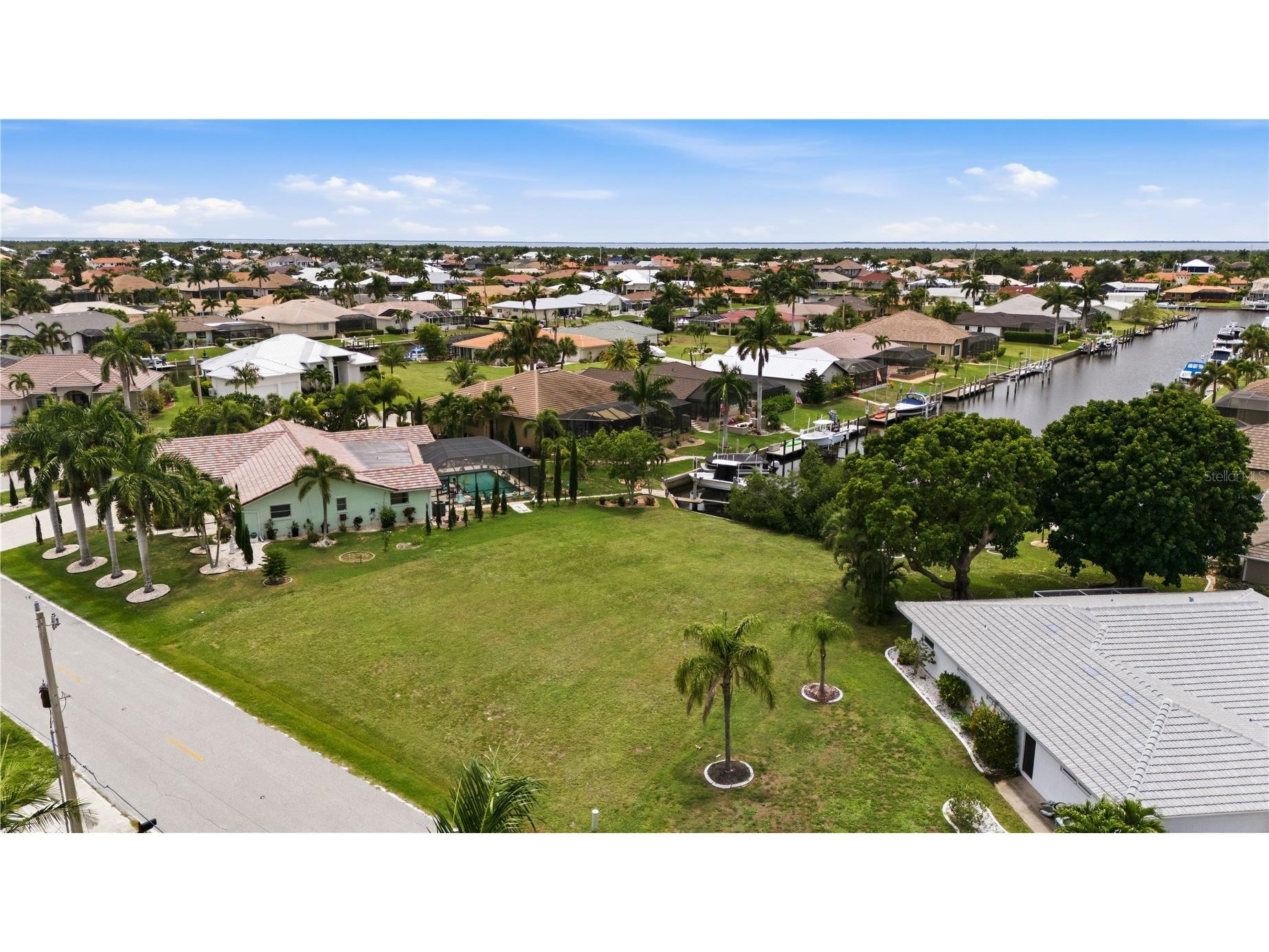1121 Coronado Drive Punta Gorda FL 33950 D6147691 image6