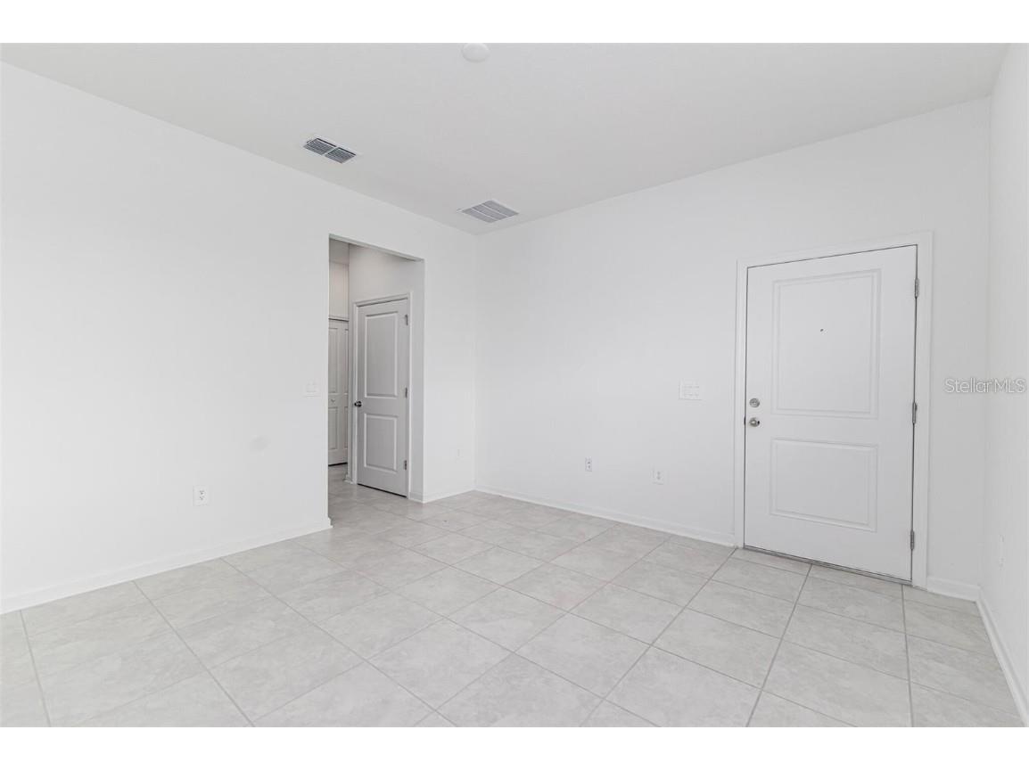 1121 Deepwater Circle #B Eagle Lake FL 33839 S5139389 image5