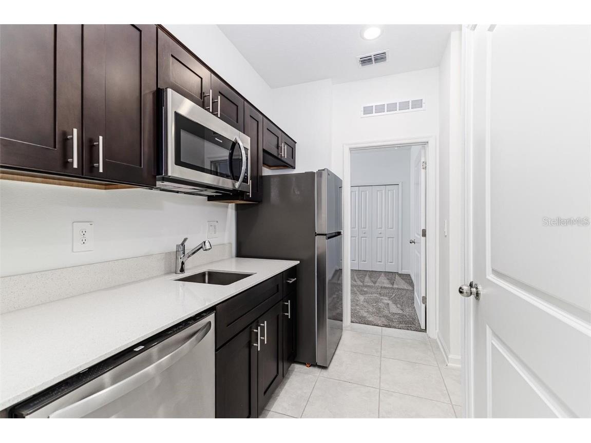 1121 Deepwater Circle #B Eagle Lake FL 33839 S5139389 image7