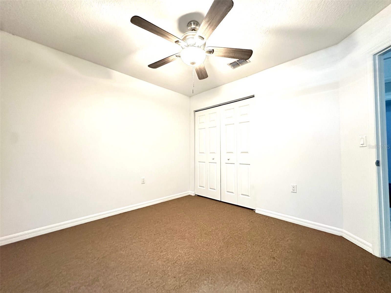 1121 Dr Martin Luther King Jr Street S Saint Petersburg FL 33705 TB8474070 image11