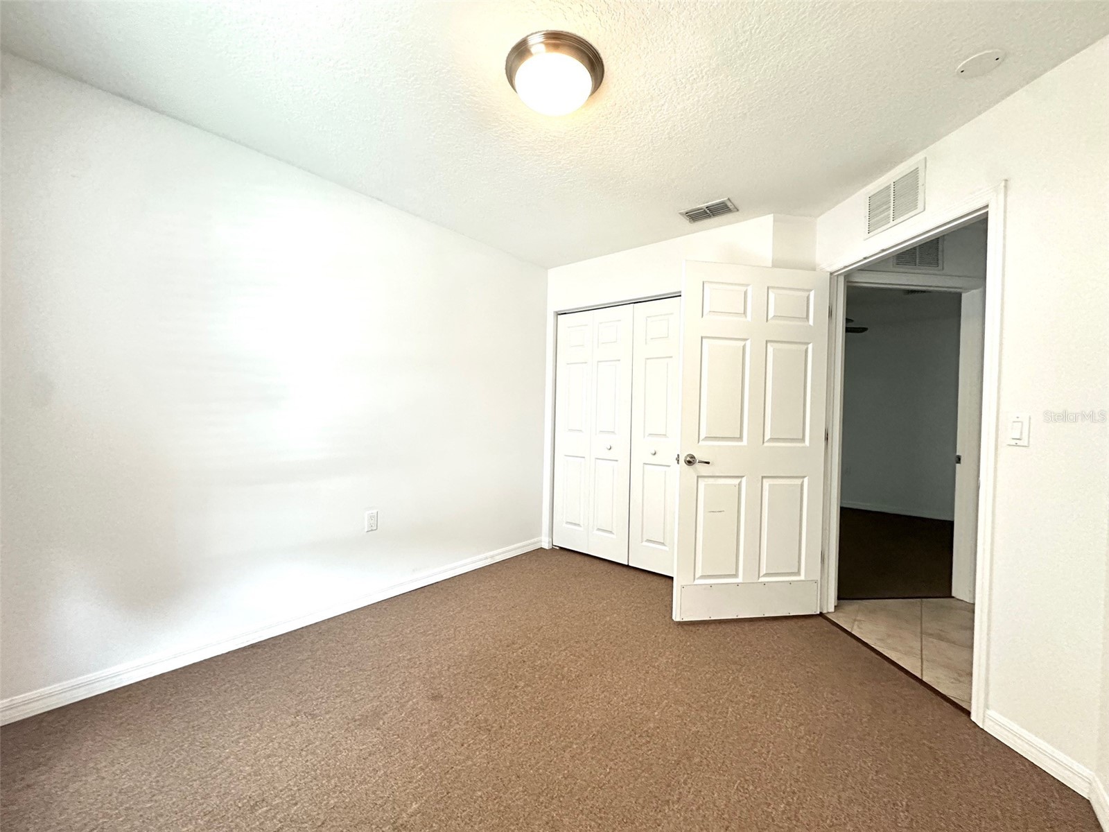 1121 Dr Martin Luther King Jr Street S Saint Petersburg FL 33705 TB8474070 image13