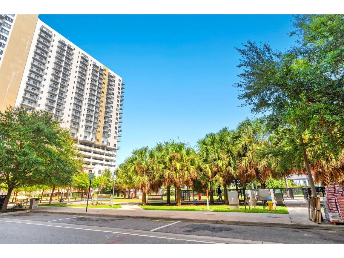 1121 E Twiggs Street Tampa FL 33602 TB8310023 image27