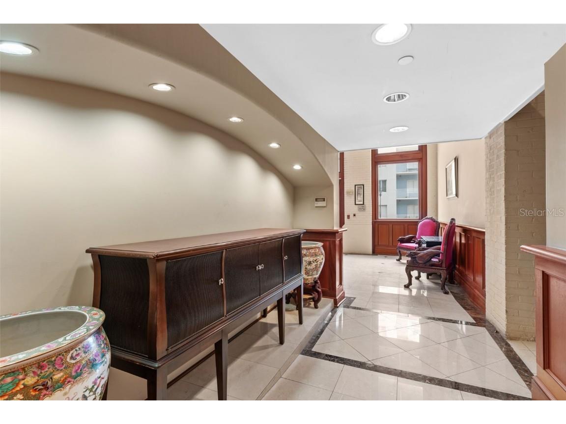 1121 E Twiggs Street Tampa FL 33602 TB8310023 image35