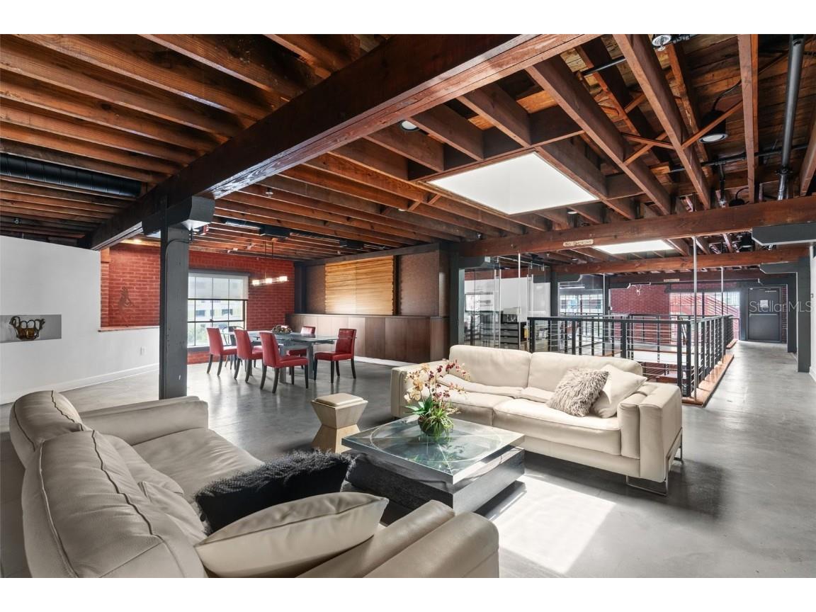 1121 E Twiggs Street Tampa FL 33602 TB8310023 image59