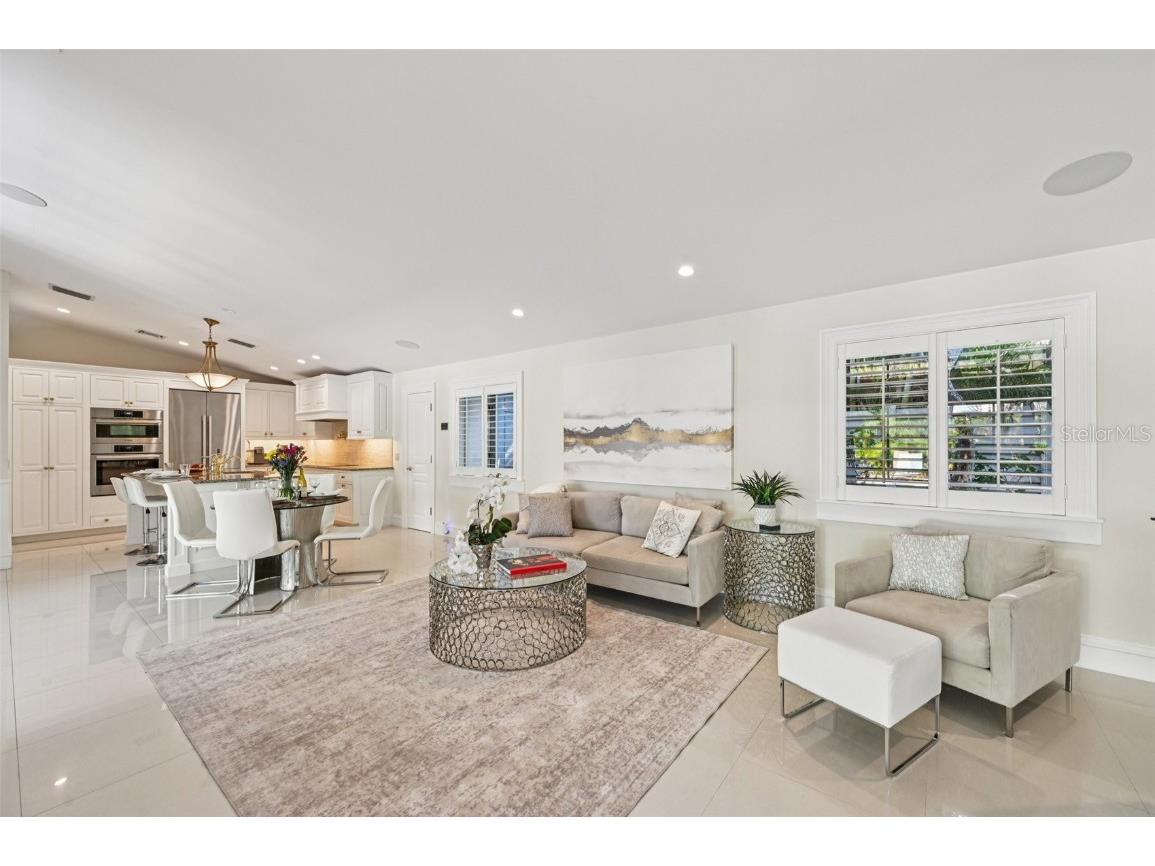 1121 Morningside Place Sarasota FL 34236 A4674983 image10