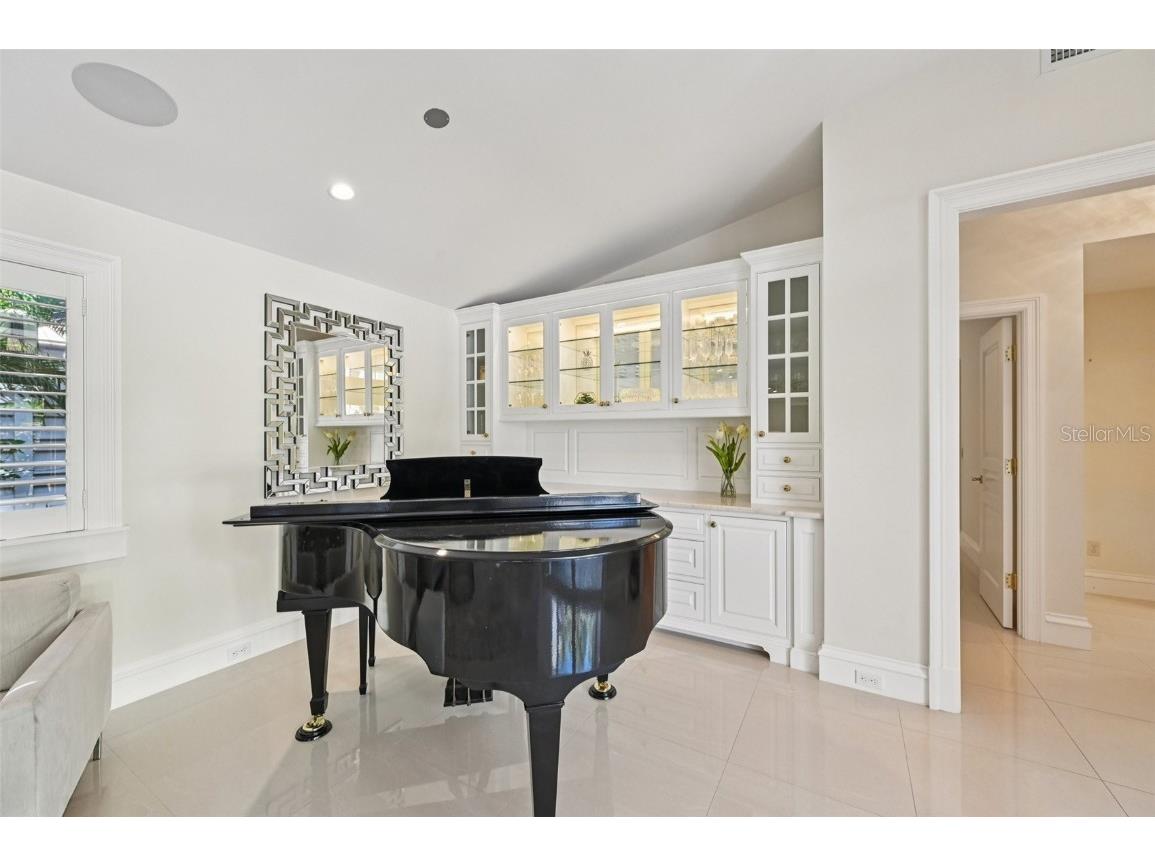 1121 Morningside Place Sarasota FL 34236 A4674983 image13