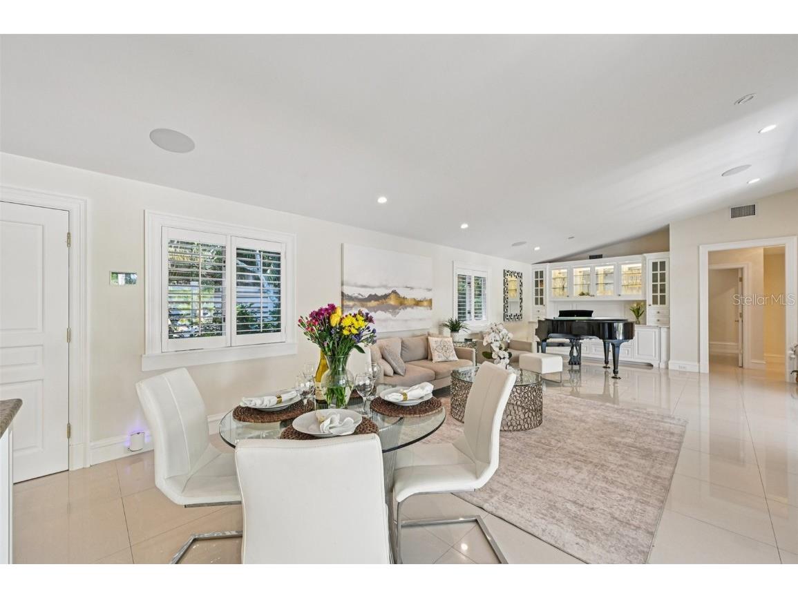 1121 Morningside Place Sarasota FL 34236 A4674983 image15