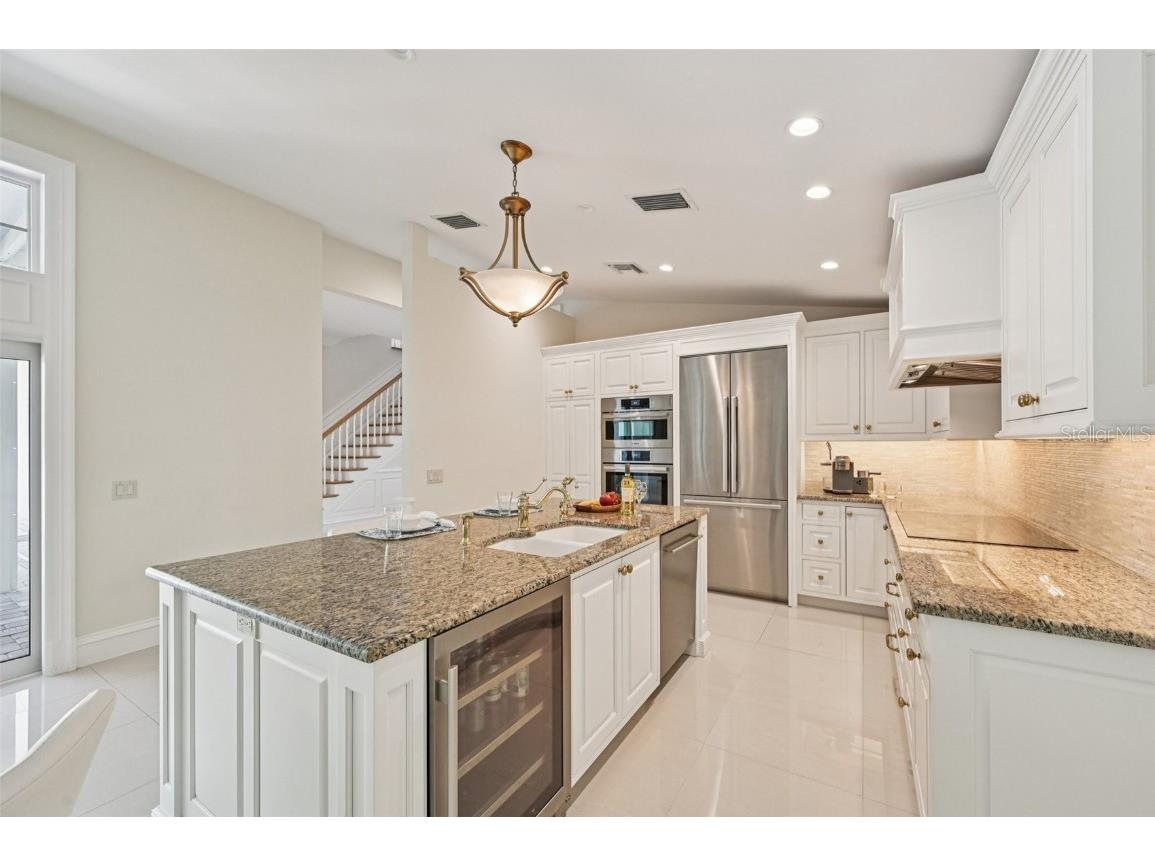 1121 Morningside Place Sarasota FL 34236 A4674983 image21