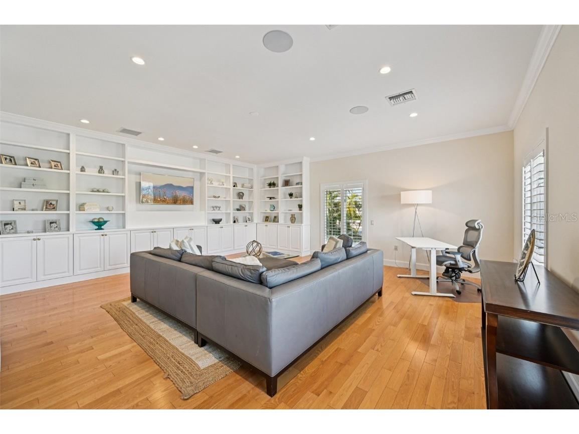 1121 Morningside Place Sarasota FL 34236 A4674983 image44