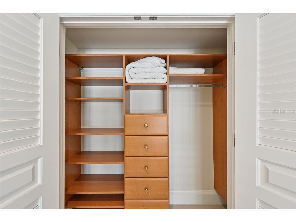 1121 Morningside Place Sarasota FL 34236 A4674983 image52