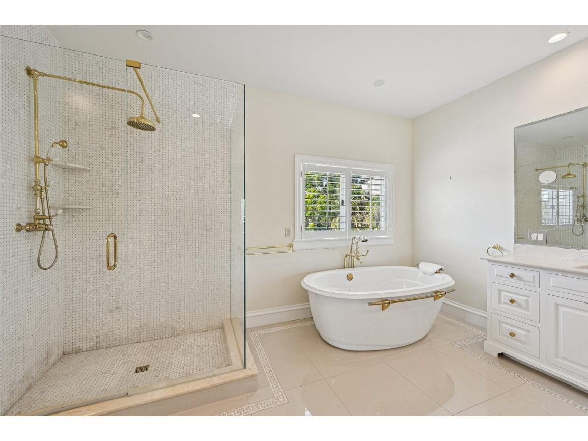 1121 Morningside Place Sarasota FL 34236 A4674983 image55