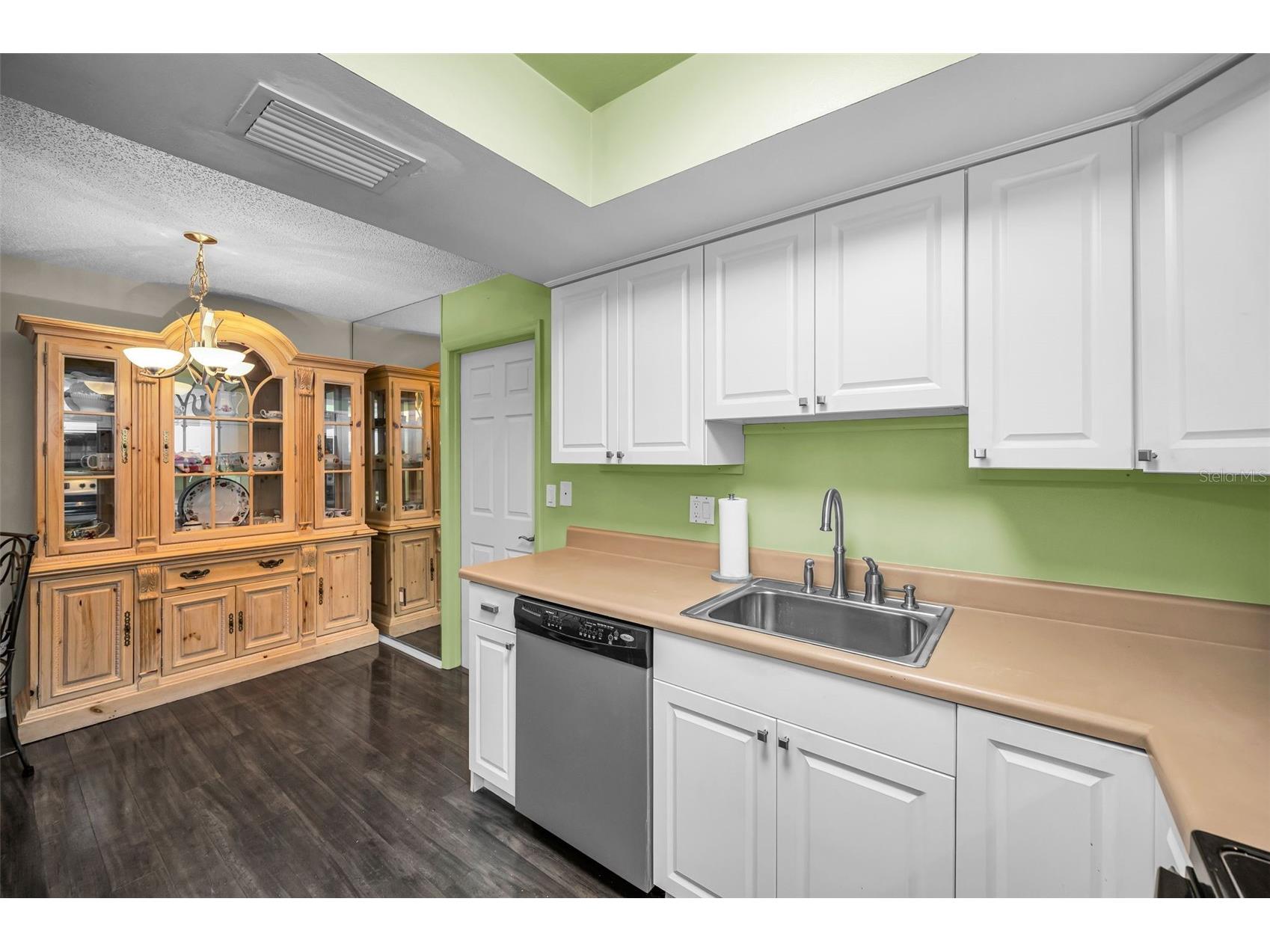 1121 Queen Anne Drive #C Palm Harbor FL 34684 TB8488707 image18