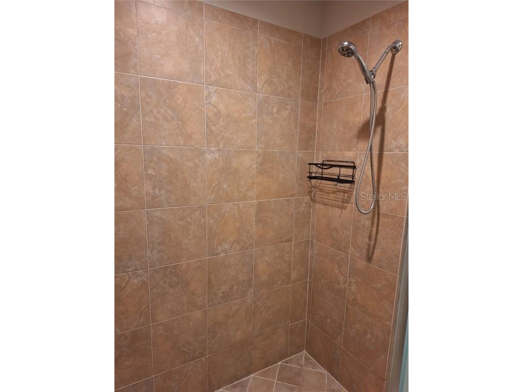 1121 Riverscape Street Bradenton FL 34208 A4664657 image38