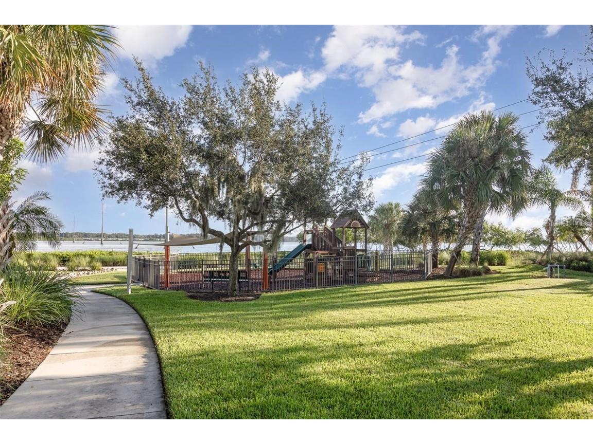 1121 Riverscape Street Bradenton FL 34208 A4664657 image90