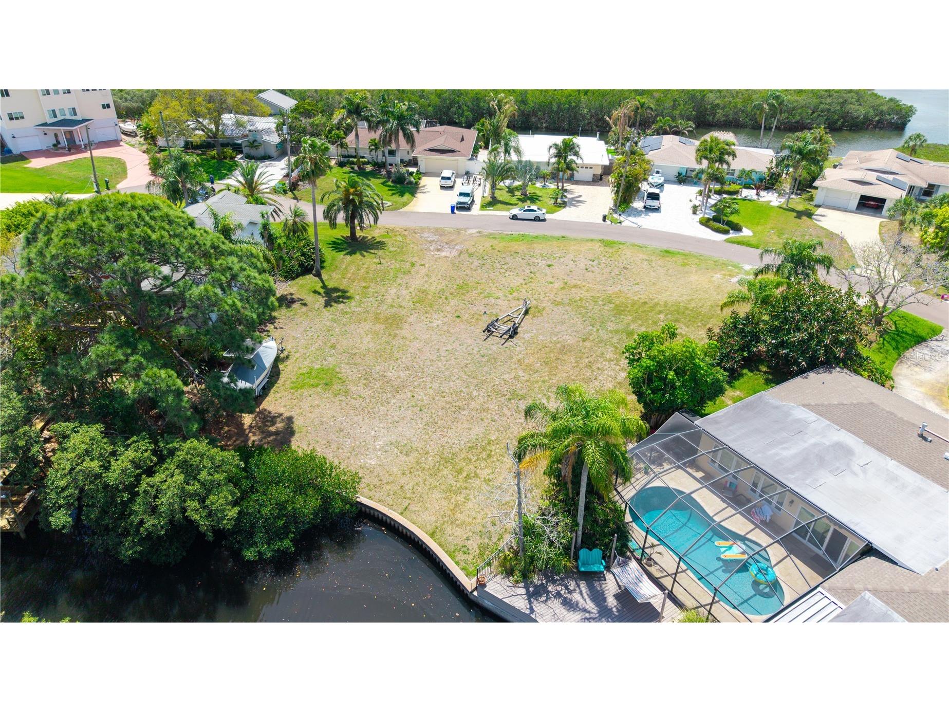 1121 S Florida Avenue Tarpon Springs FL 34689 TB8493125 image7