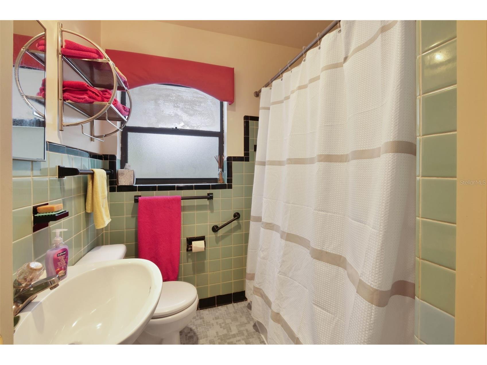 1121 Shorewood Drive Orlando FL 32806 O6423559 image20