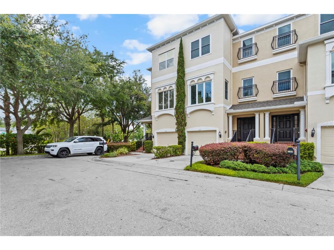 1121 Venetian Harbor Drive NE Saint Petersburg FL 33702 - MASTERS BAYOU & OLD TAMPA BAY T3453913 image1