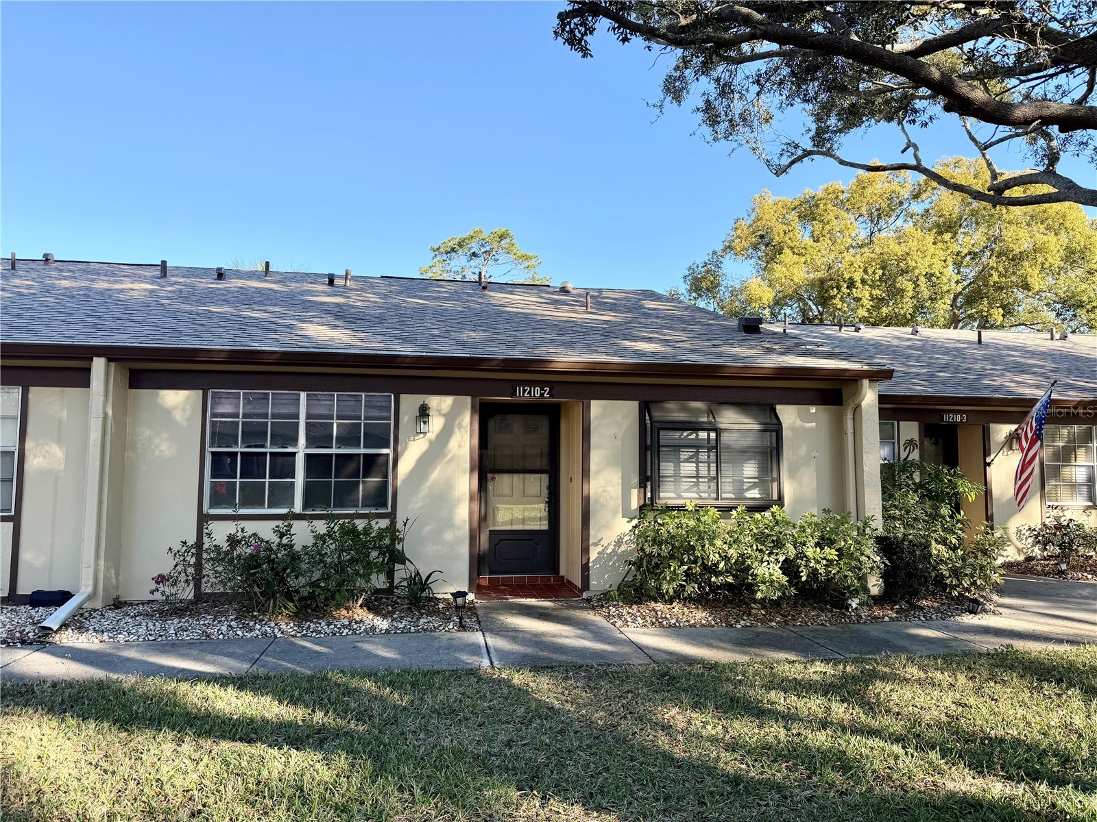 11210 Dollar Lake Drive #2 Port Richey FL 34668 W7883168 image1