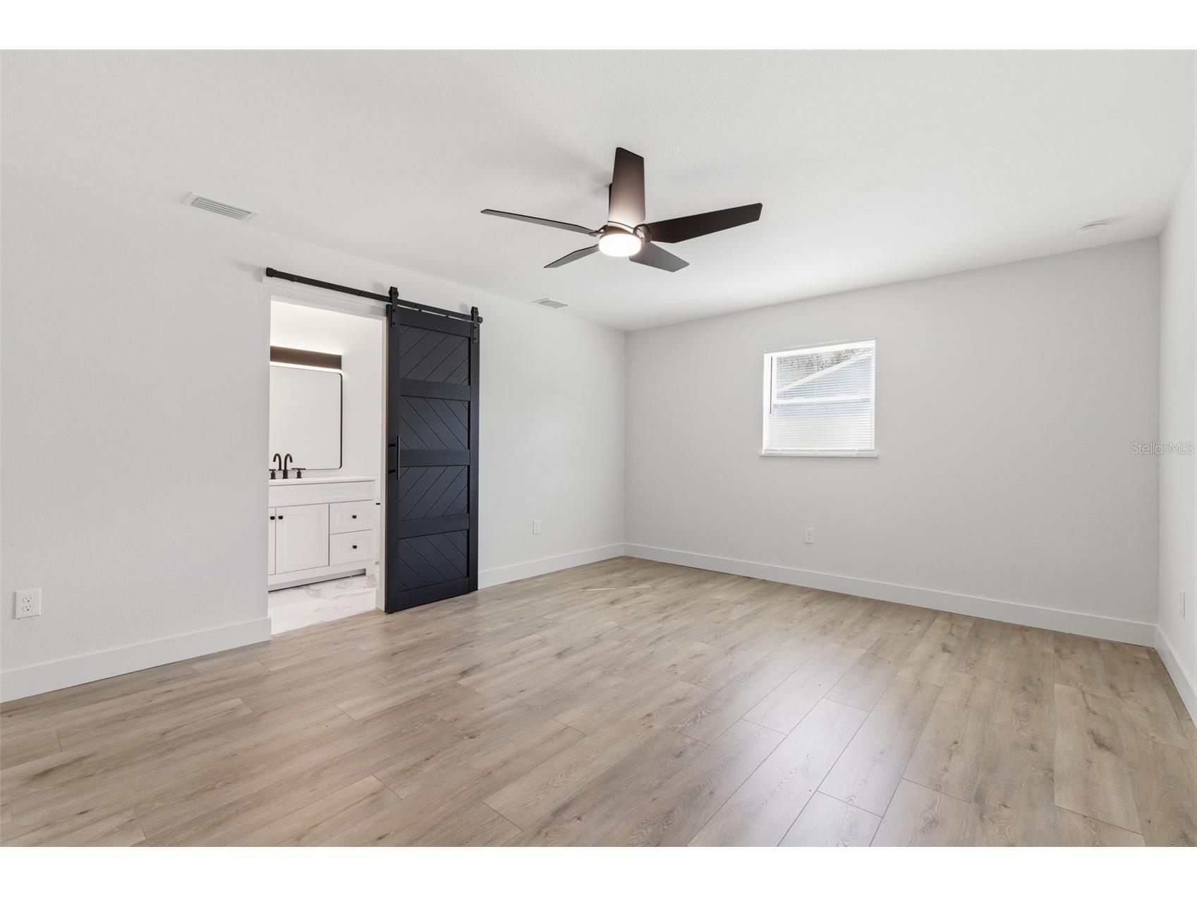 11210 Mercedes Street Spring Hill FL 34609 TB8487031 image26