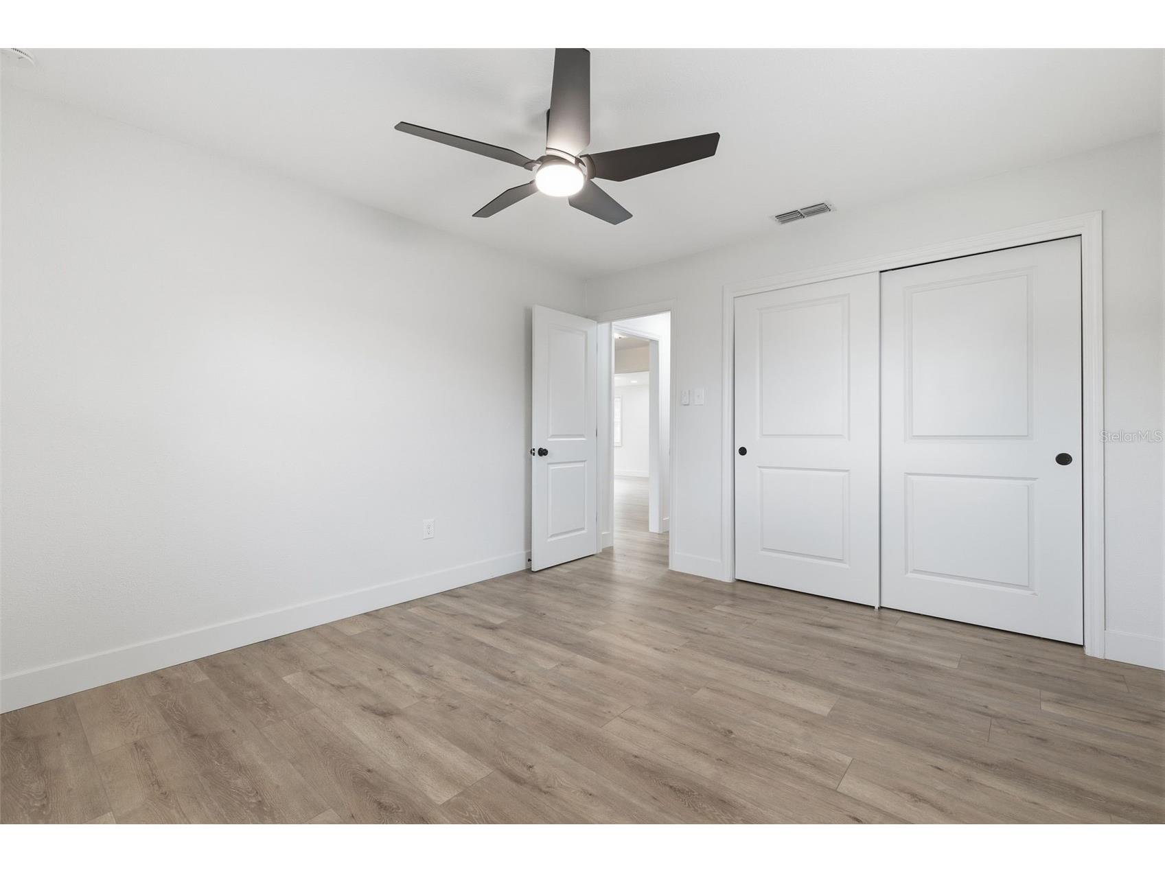 11210 Mercedes Street Spring Hill FL 34609 TB8487031 image34