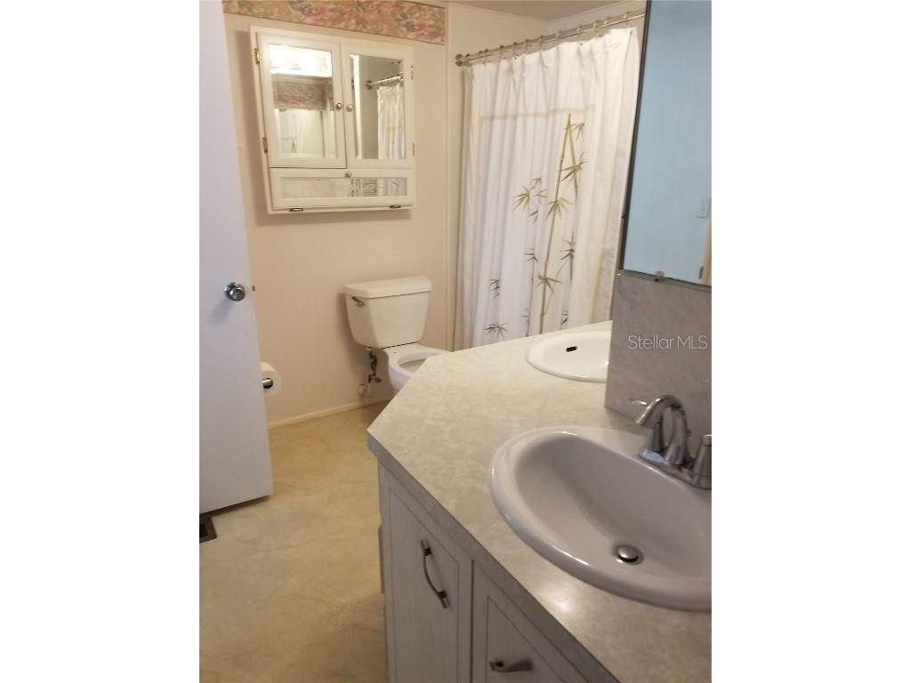 11211 101st Way #123 Largo FL 33773 TB8436996 image8