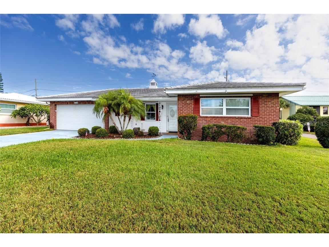 11211 60th Avenue Seminole FL 33772 U8202664 image1