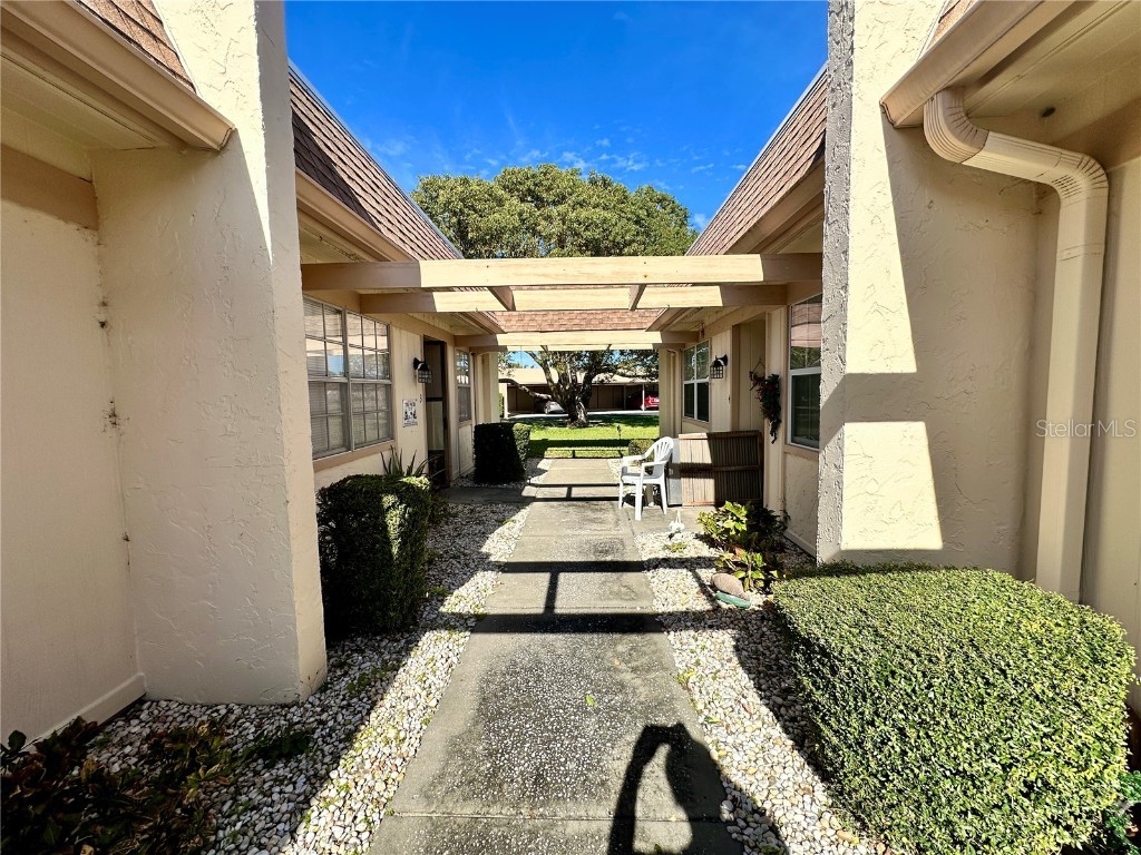 11211 Carriage Hill Drive #2 Port Richey FL 34668 W7870670 image1