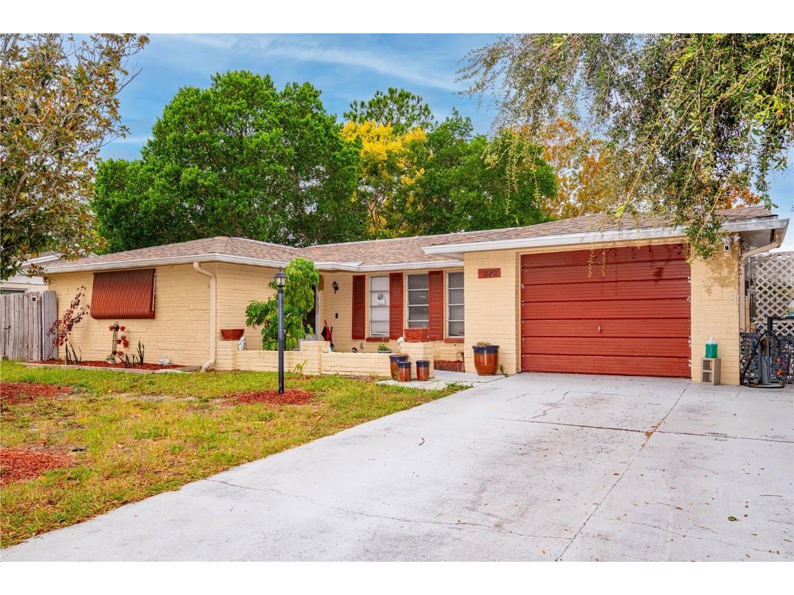 11211 Meadow Drive Port Richey FL 34668 T3478327 image1