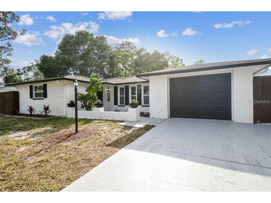 11211 Meadow Drive Port Richey FL 34668 TB8440145 image1