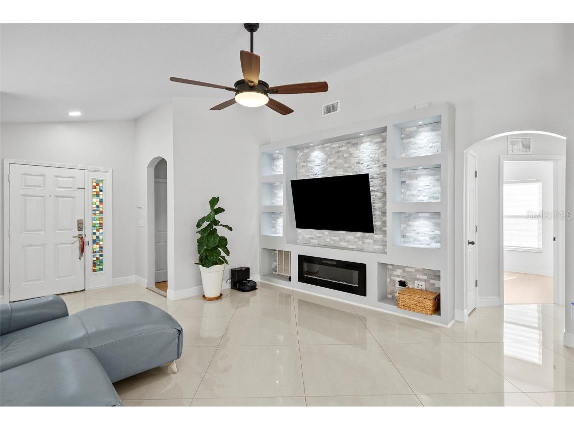 11211 Placid Lake Court Riverview FL 33569 TB8443648 image10