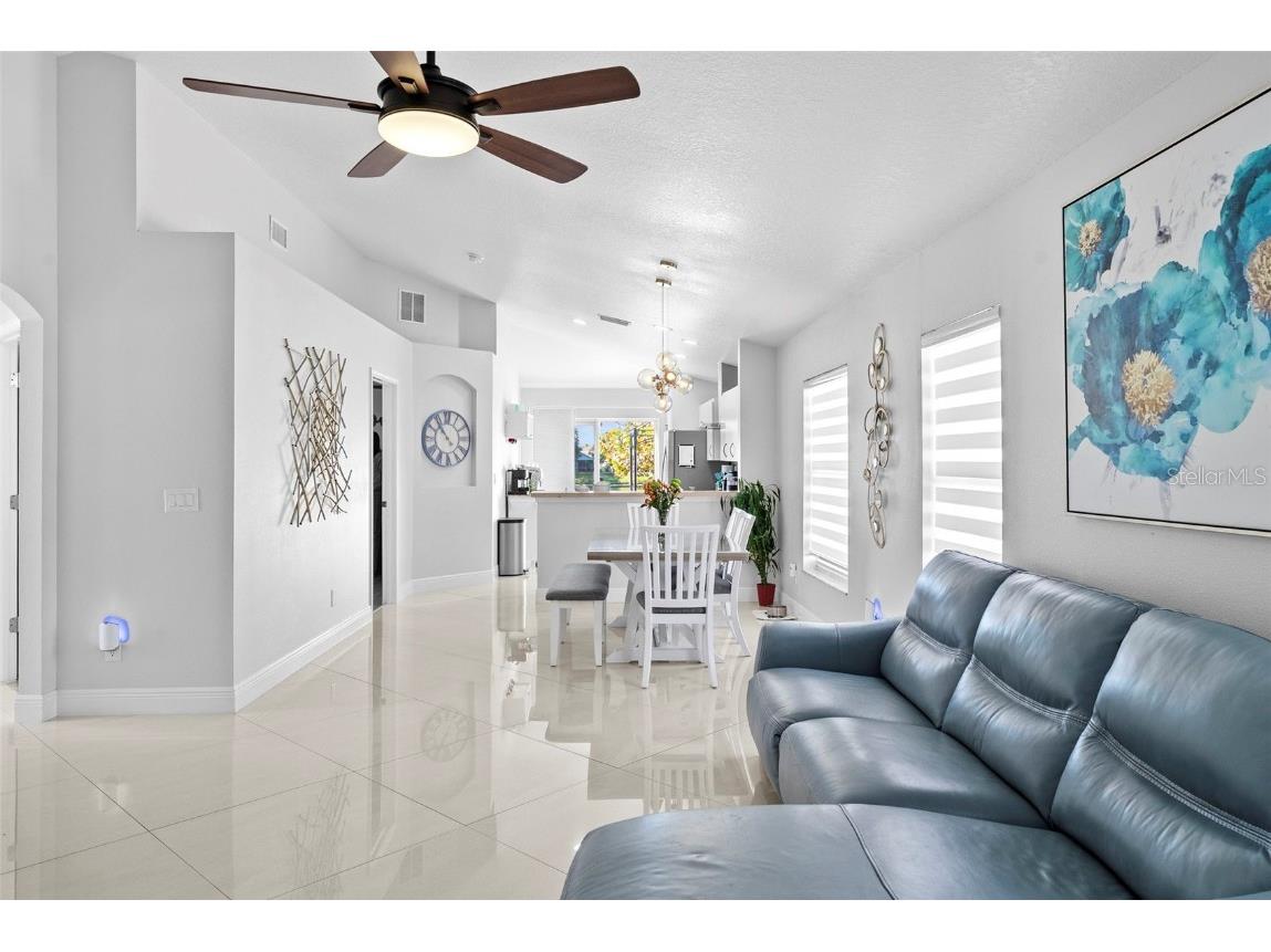 11211 Placid Lake Court Riverview FL 33569 TB8443648 image3