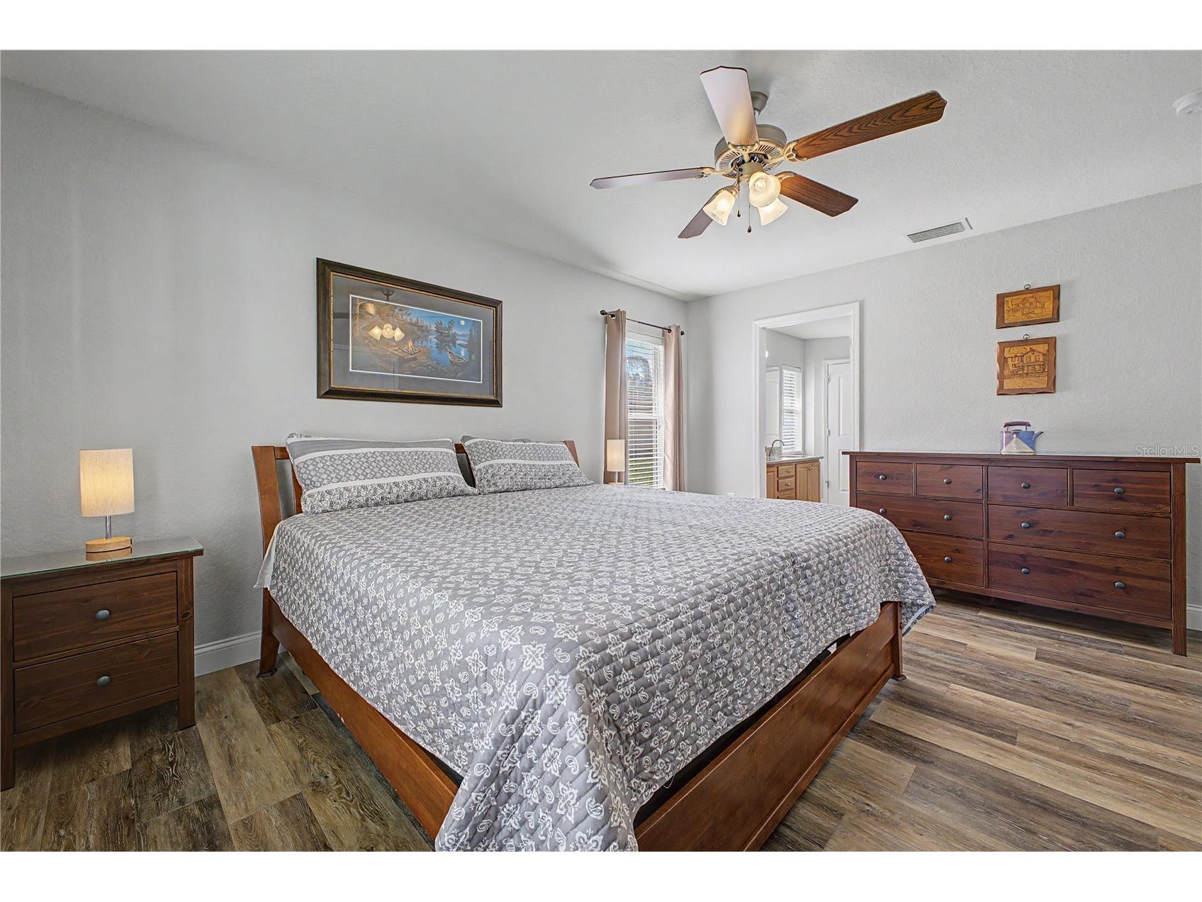 11213 Flock Avenue Weeki Wachee FL 34613 W7885883 image21