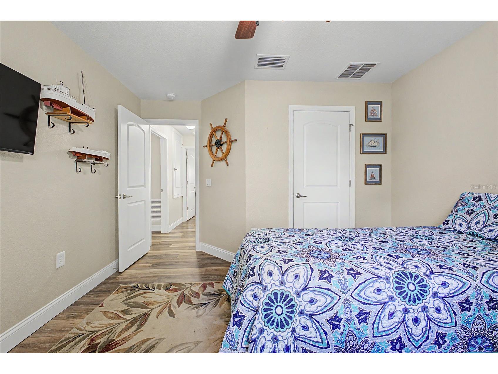 11213 Flock Avenue Weeki Wachee FL 34613 W7885883 image30